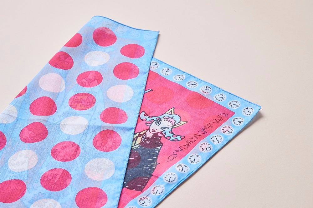 裏にも美しいデザインが