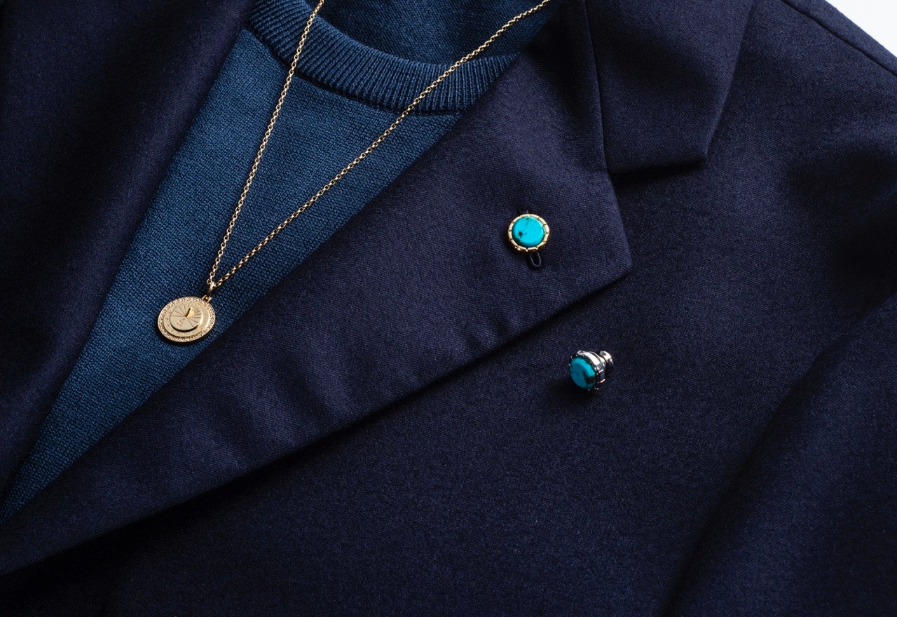 ペンダントトップ 18KYG&nbsp; ¥459,800 、チェーン 18KYG 税込￥118,800