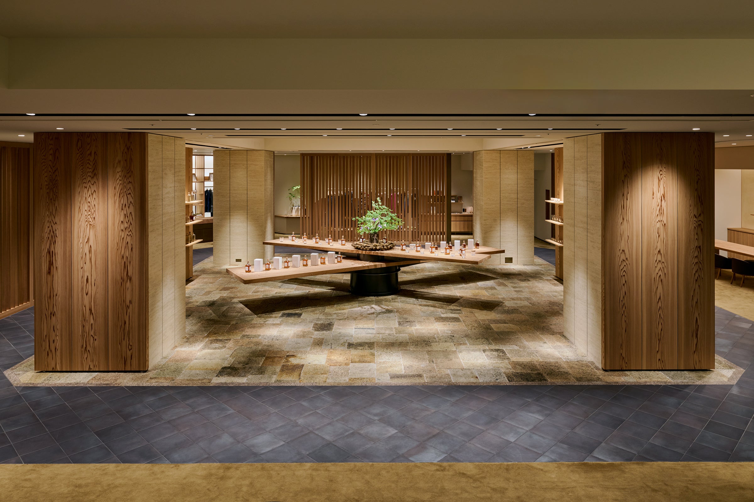 銀座・和光】「色」に着目した「suzusan collection - Colors in mind