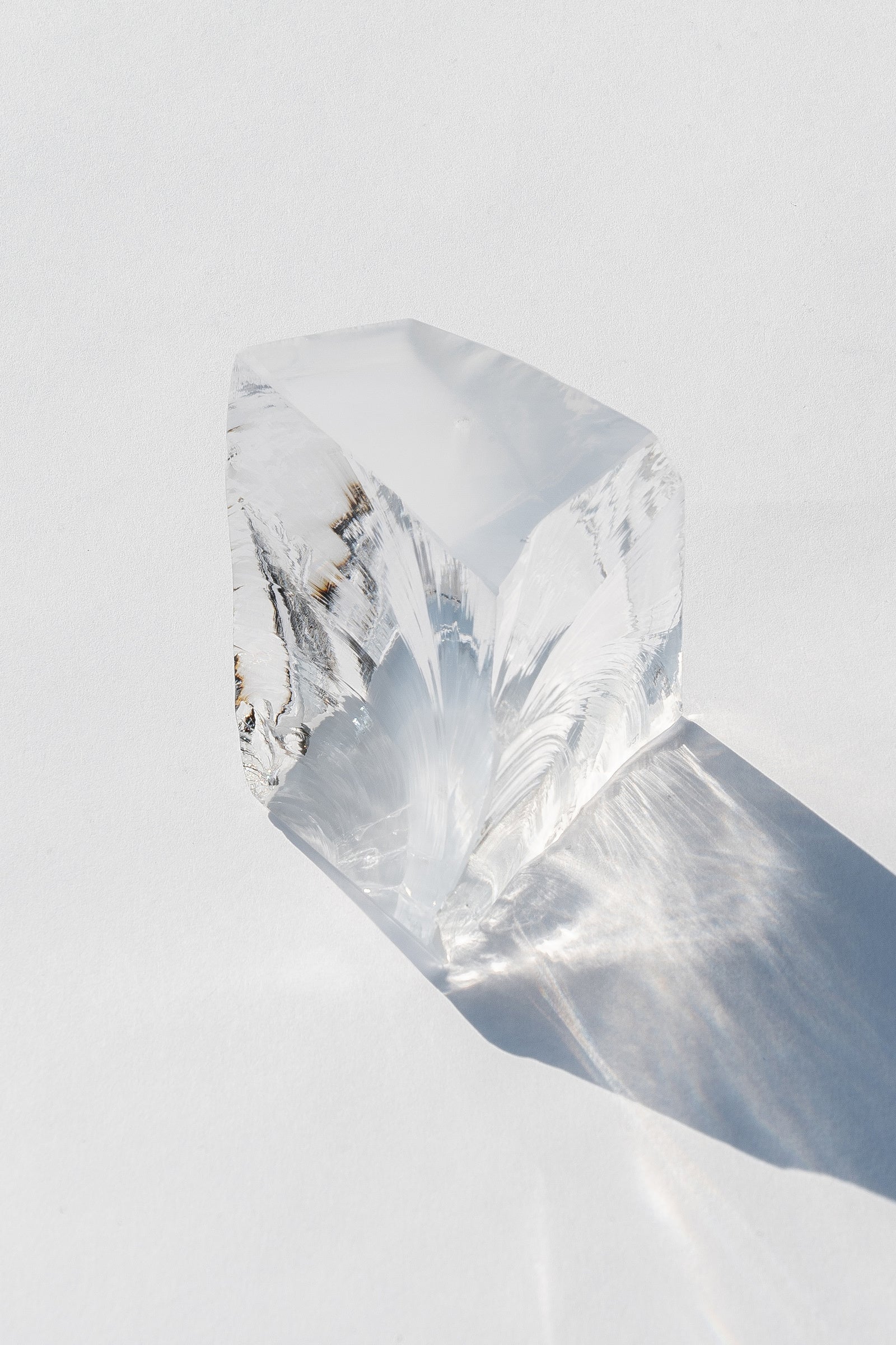 Quartz Flower Vase NO.001 ／ ¥44,440（税込）