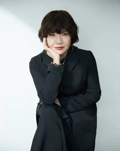 顧問プロフィール（撮影：伊藤彰紀）