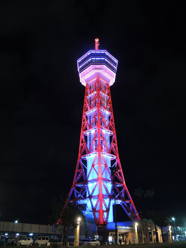 博多ポートタワー