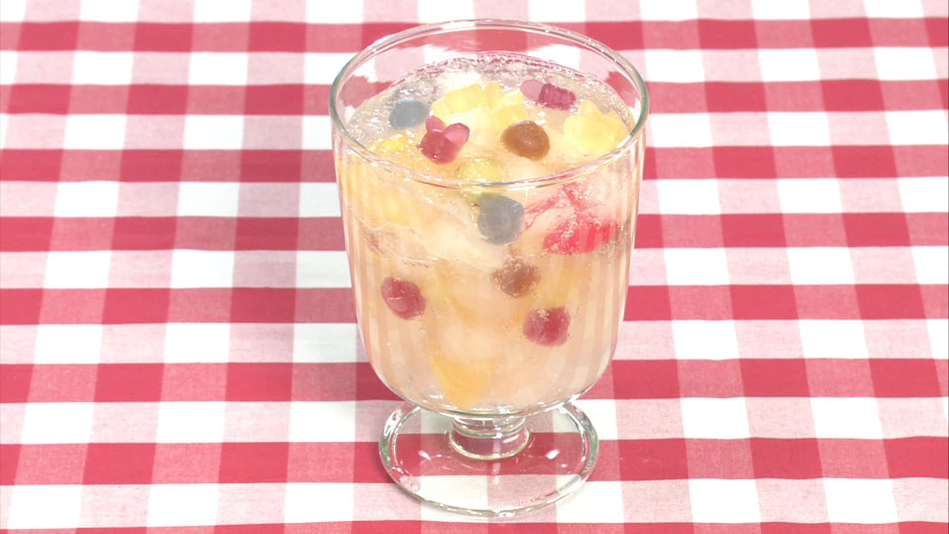 ポケぷにのカラフルしゅわしゅわゼリー！　みんなも作ってみてね！