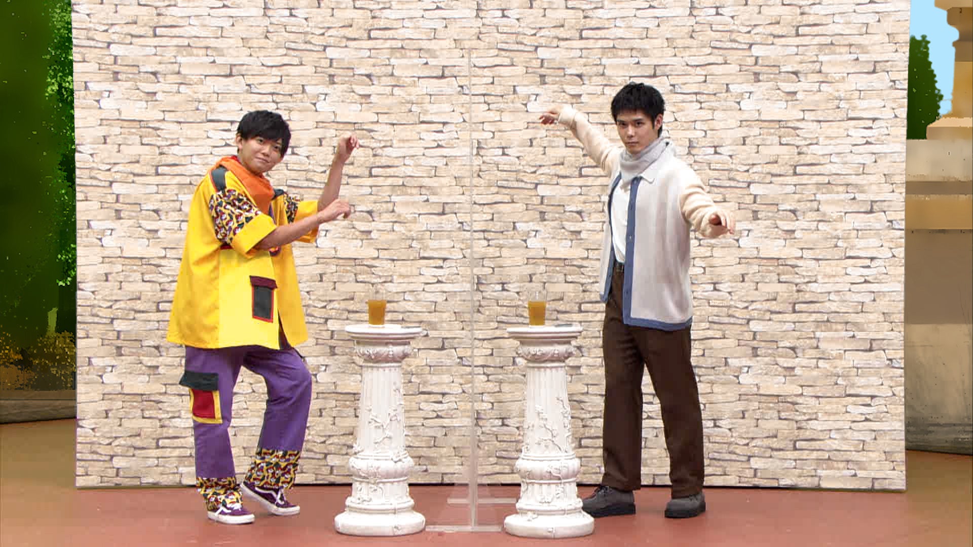 激苦ドリンクを飲んでも美しい美しいポーズを保ち続けろ！！