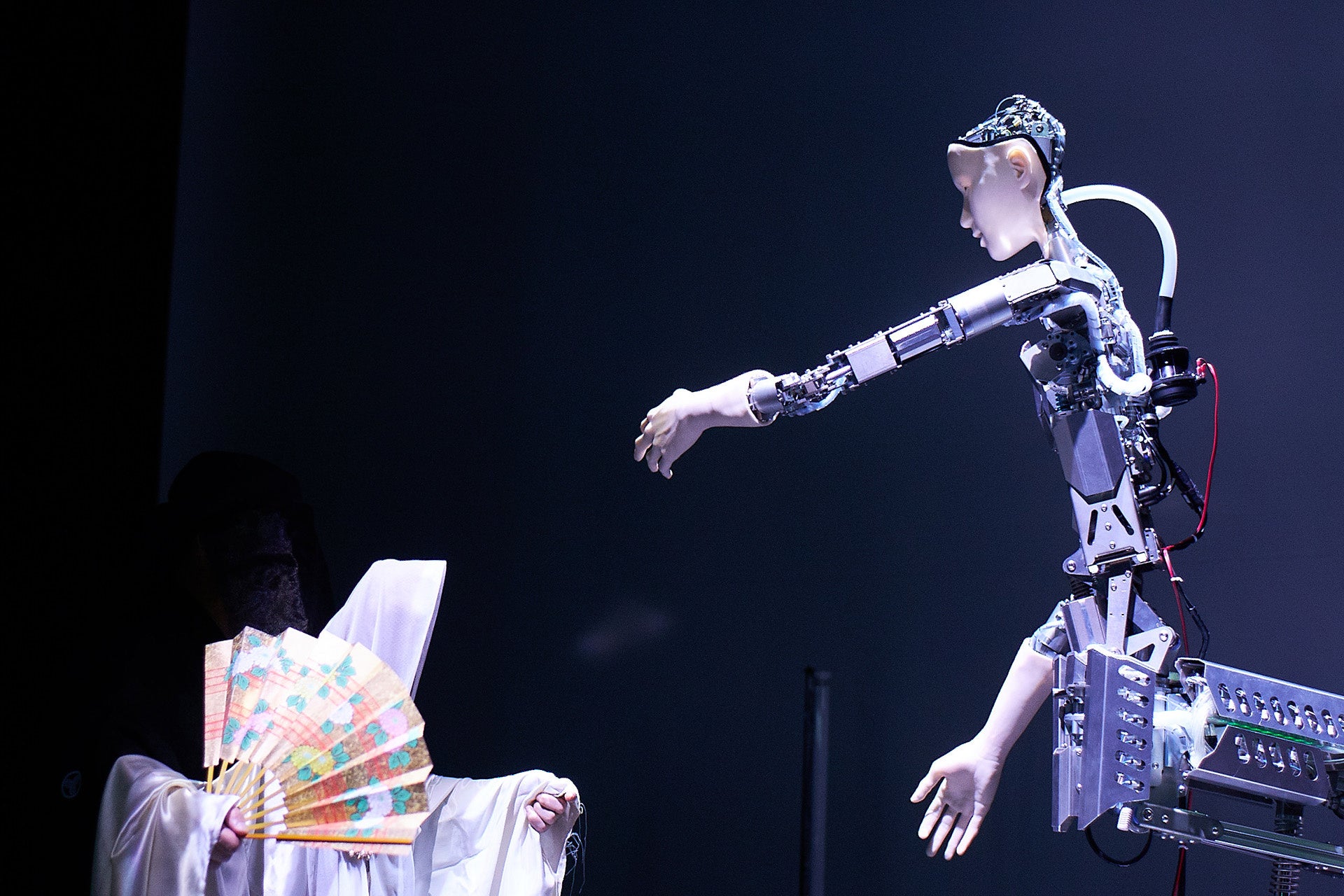 © “ALTER the Android KAGURA” Production Team Photo Yu Inohara (TRON)