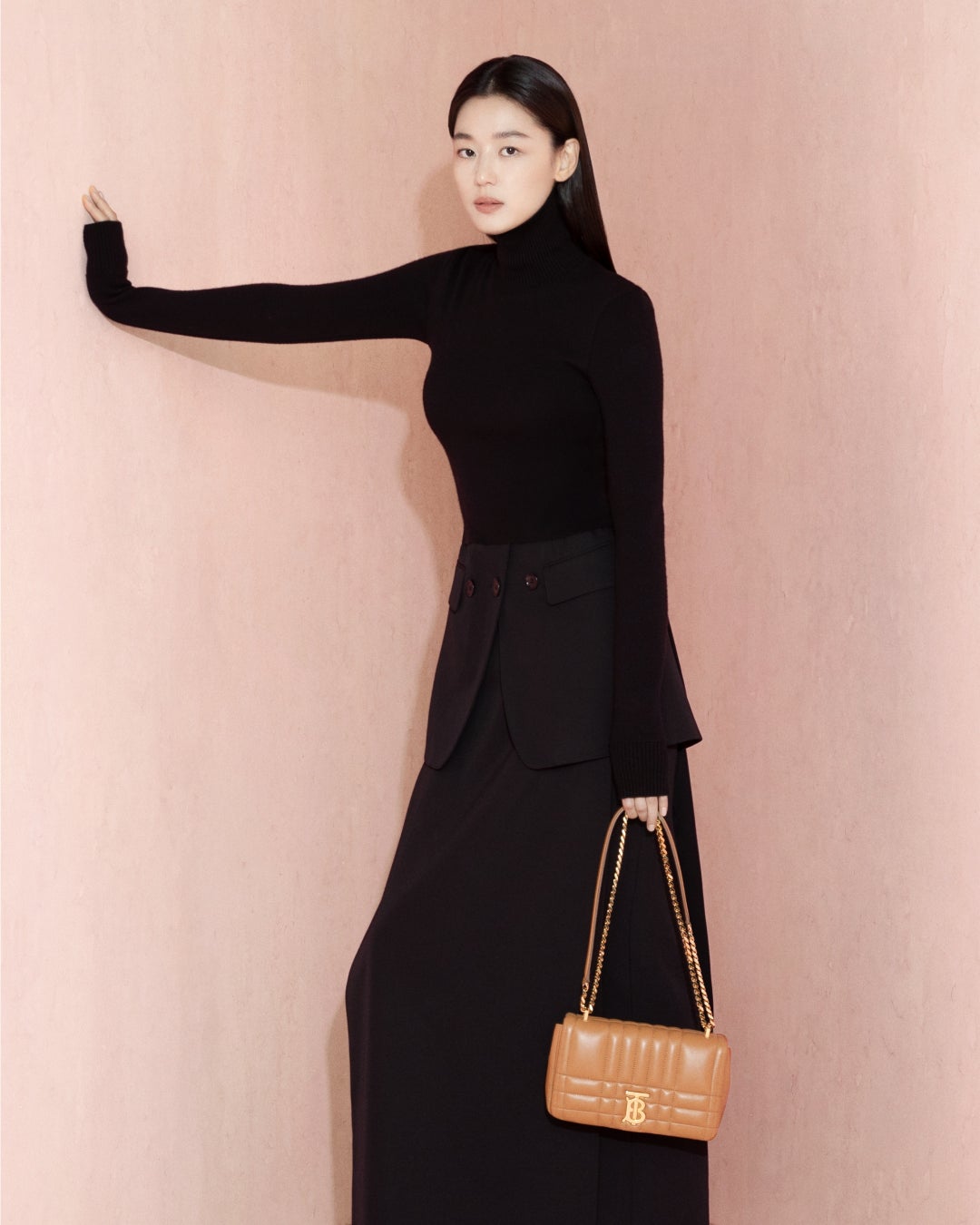 © Courtesy of Burberry