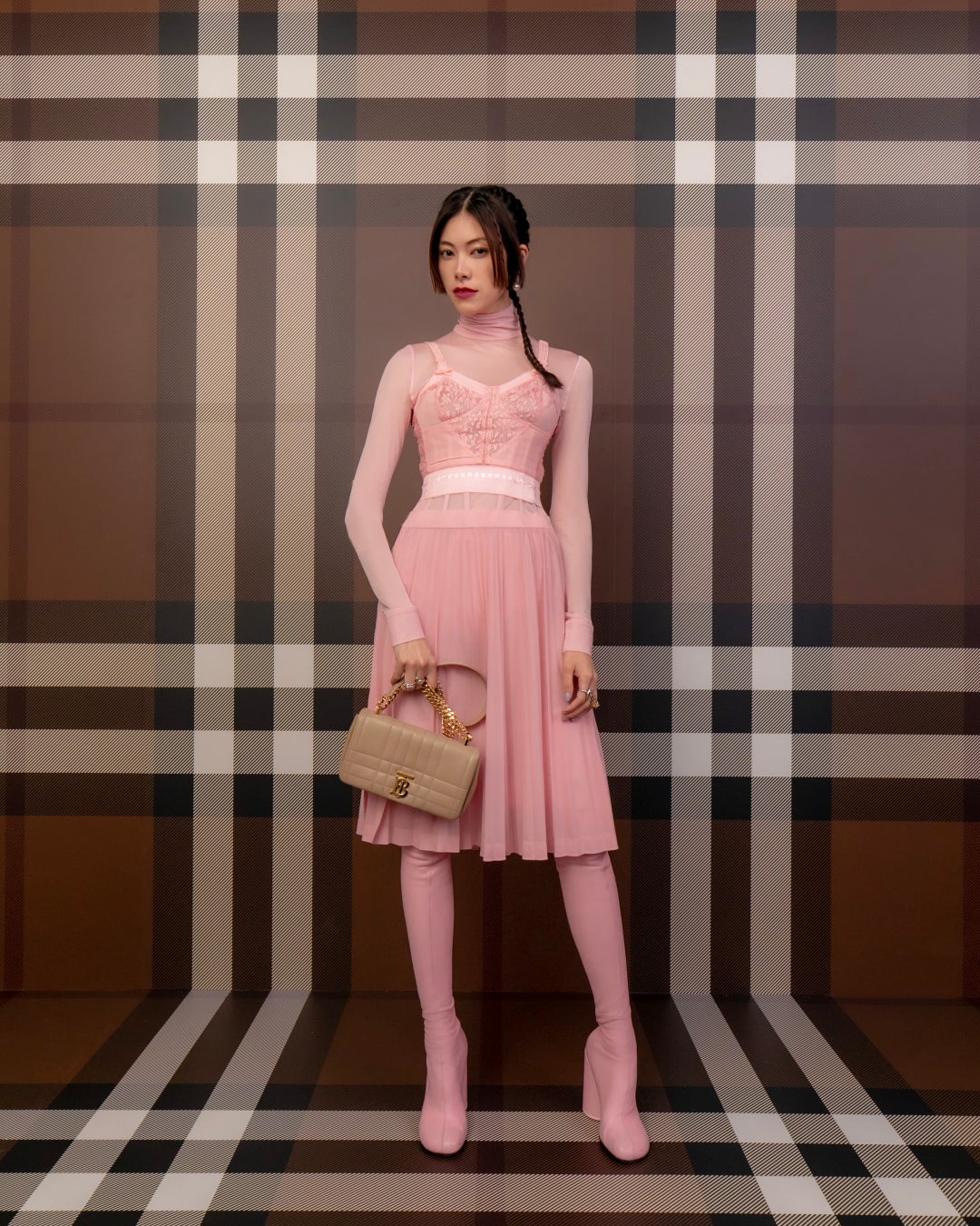 森星氏 © Courtesy of Burberry