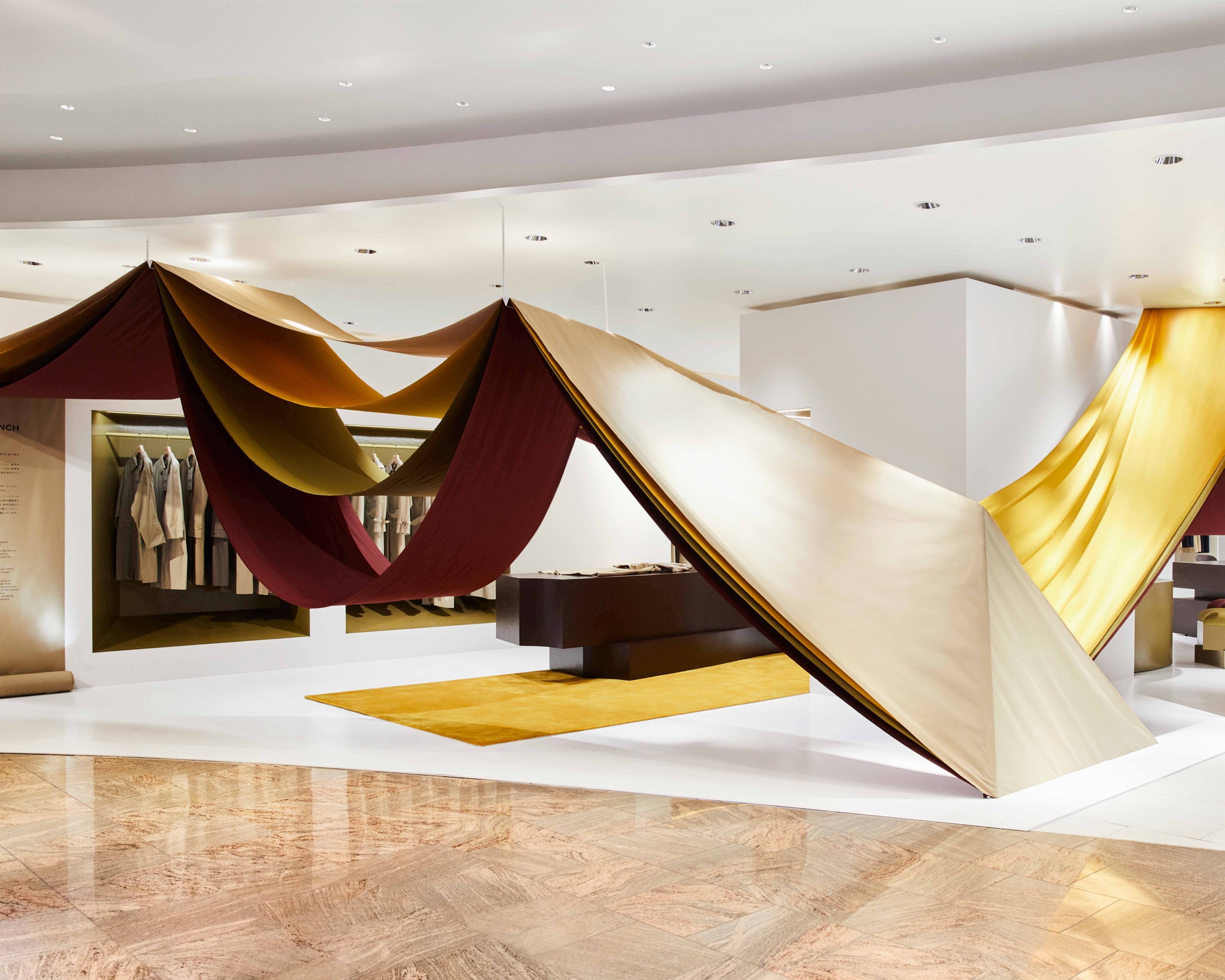 © Courtesy of Burberry