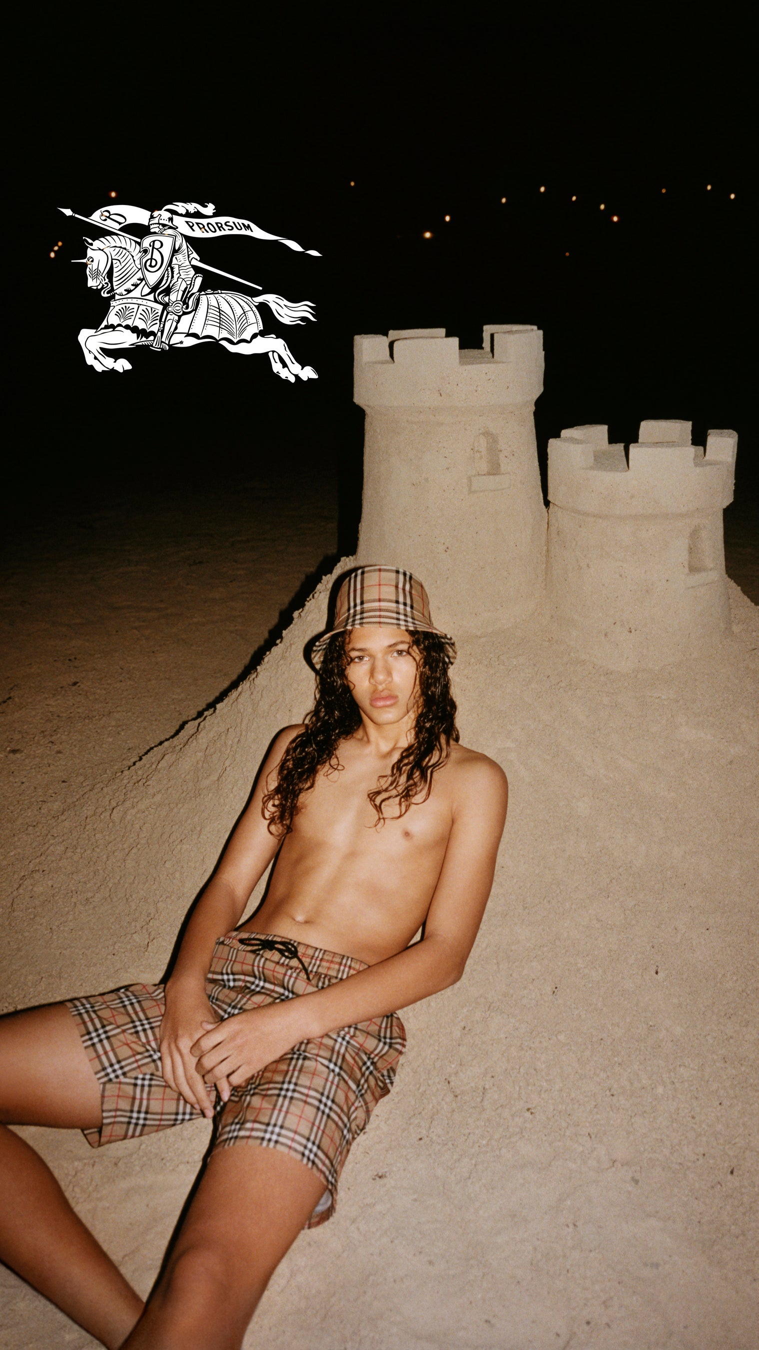 © Courtesy of Burberry