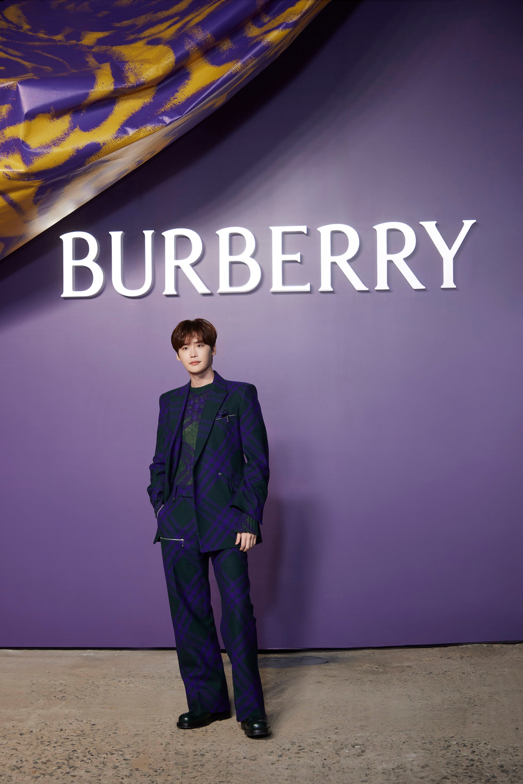 イ・ジョンソク（Jongsuk Lee）