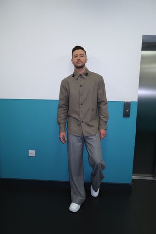 ジャスティン・ティンバーレイクが『ザ・グラハム・ノートン・ショー』でBURBERRYを着用 ジャスティン・ティンバーレイクが『ザ・グラハム・ノートン・ショー』でBURBERRYを着用