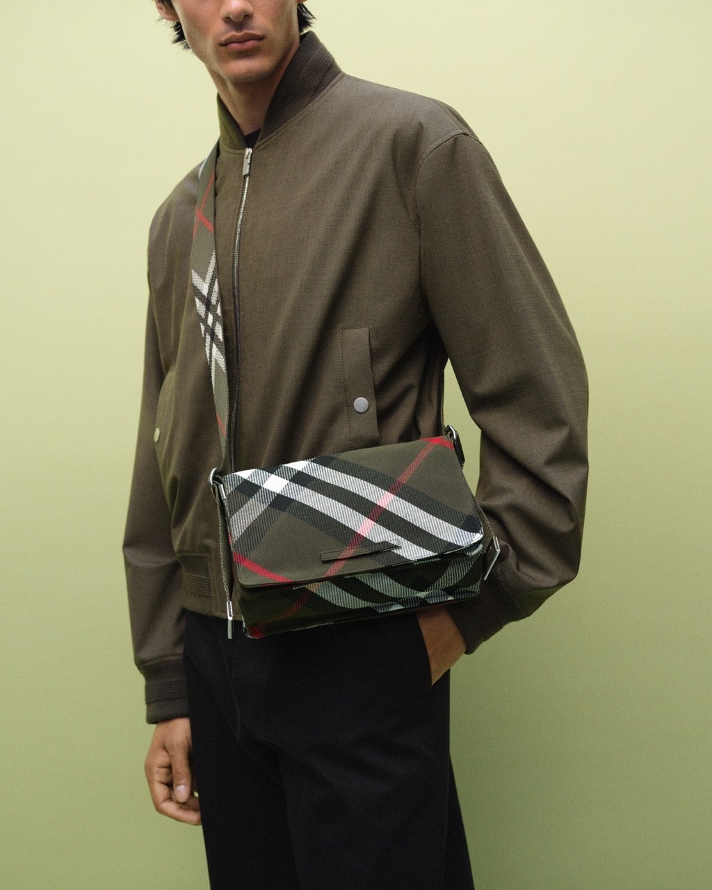 © Courtesy of Burberry