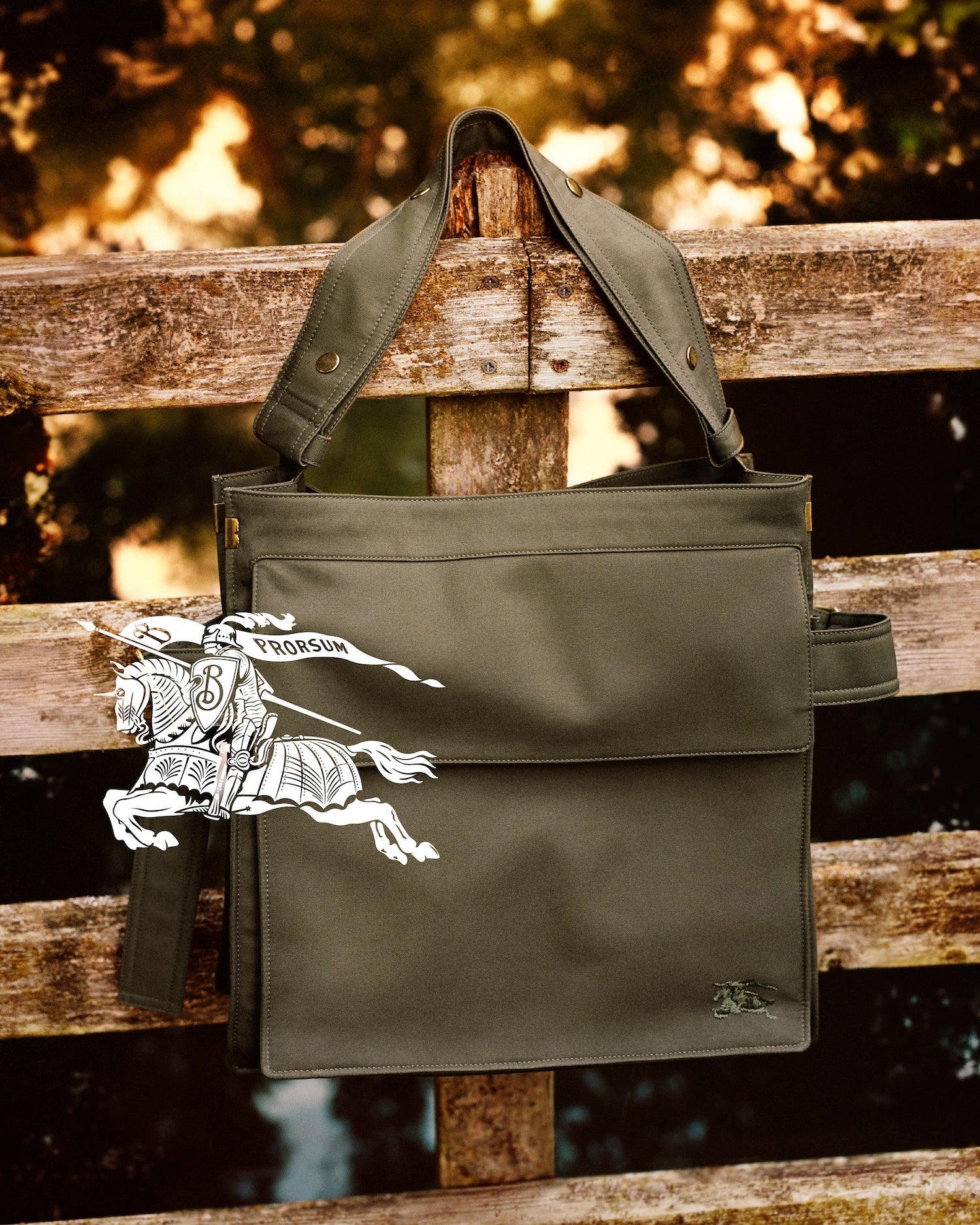 © Courtesy of Burberry