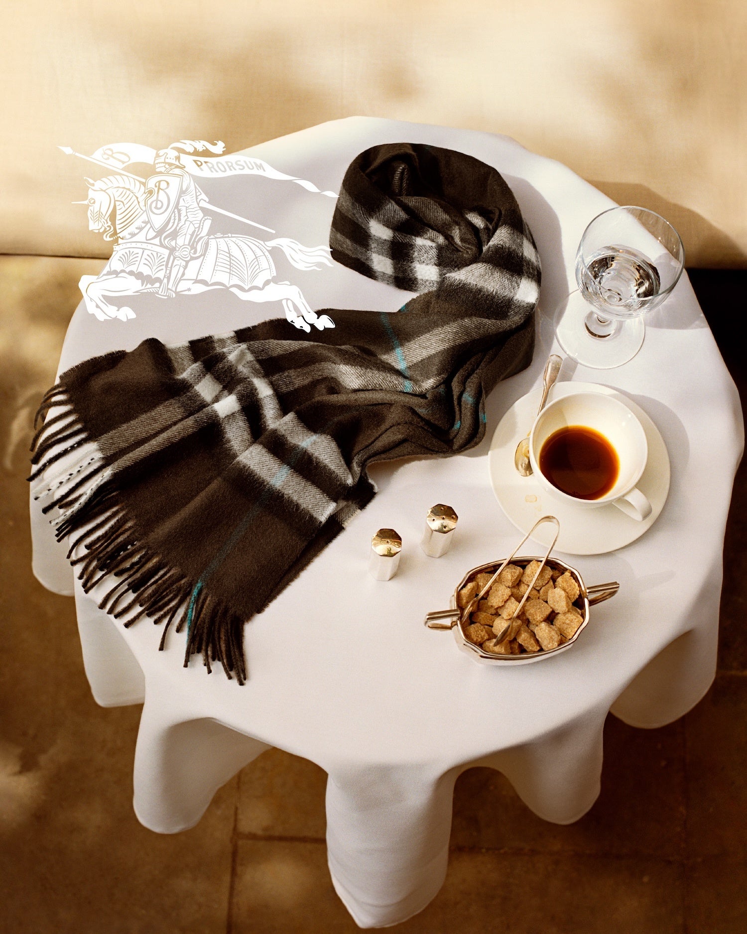 © Courtesy of Burberry