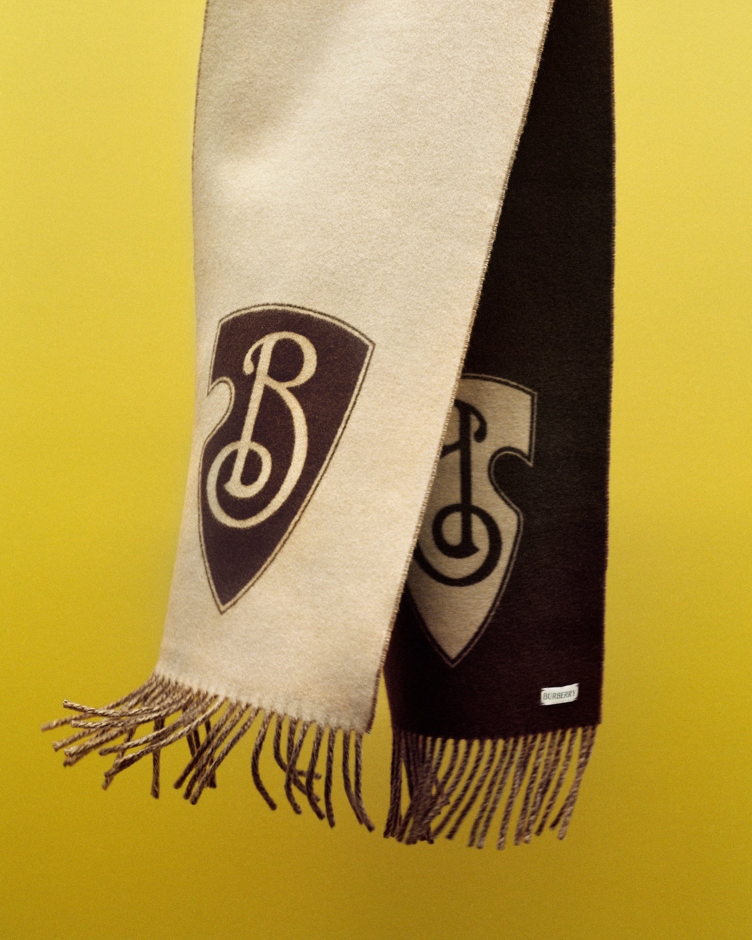 © Courtesy of Burberry