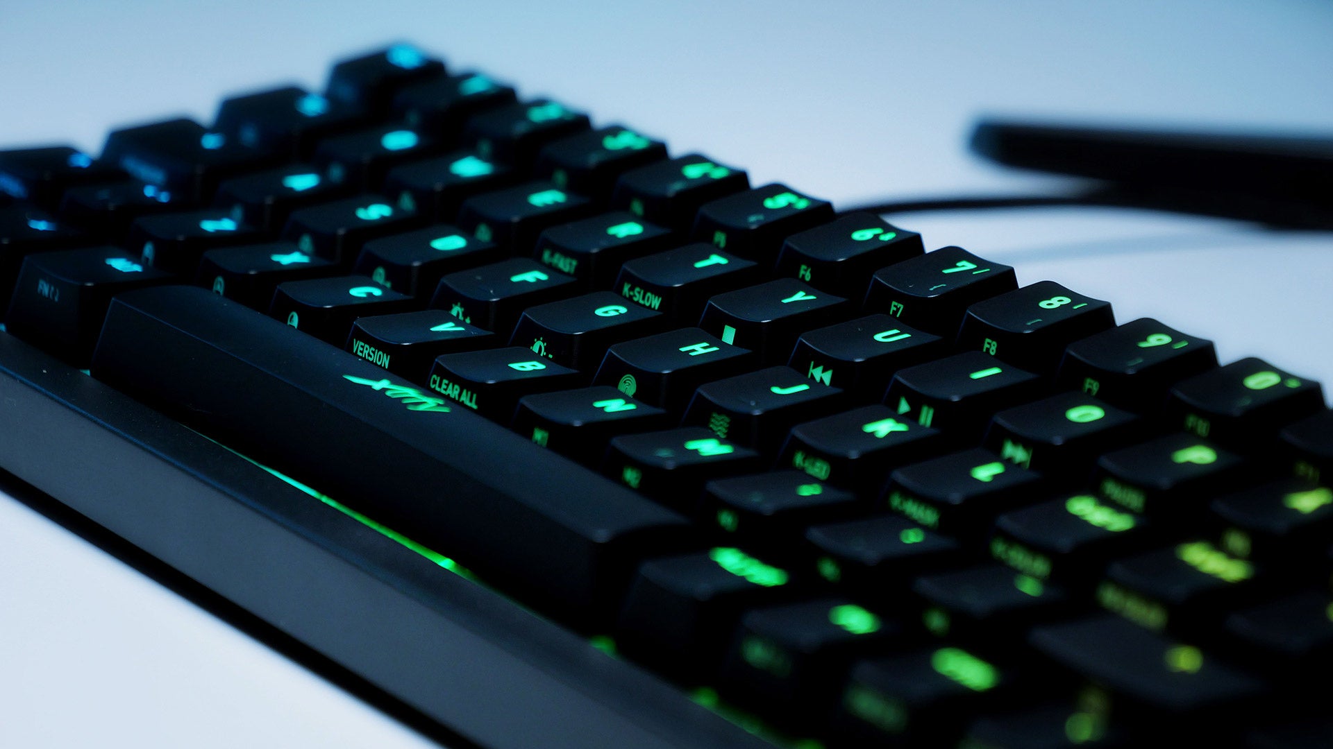 ゲーミングキーボード　Xtrfy K-2RGB k2-rgb - Built On Experience －Xtrfy Japan