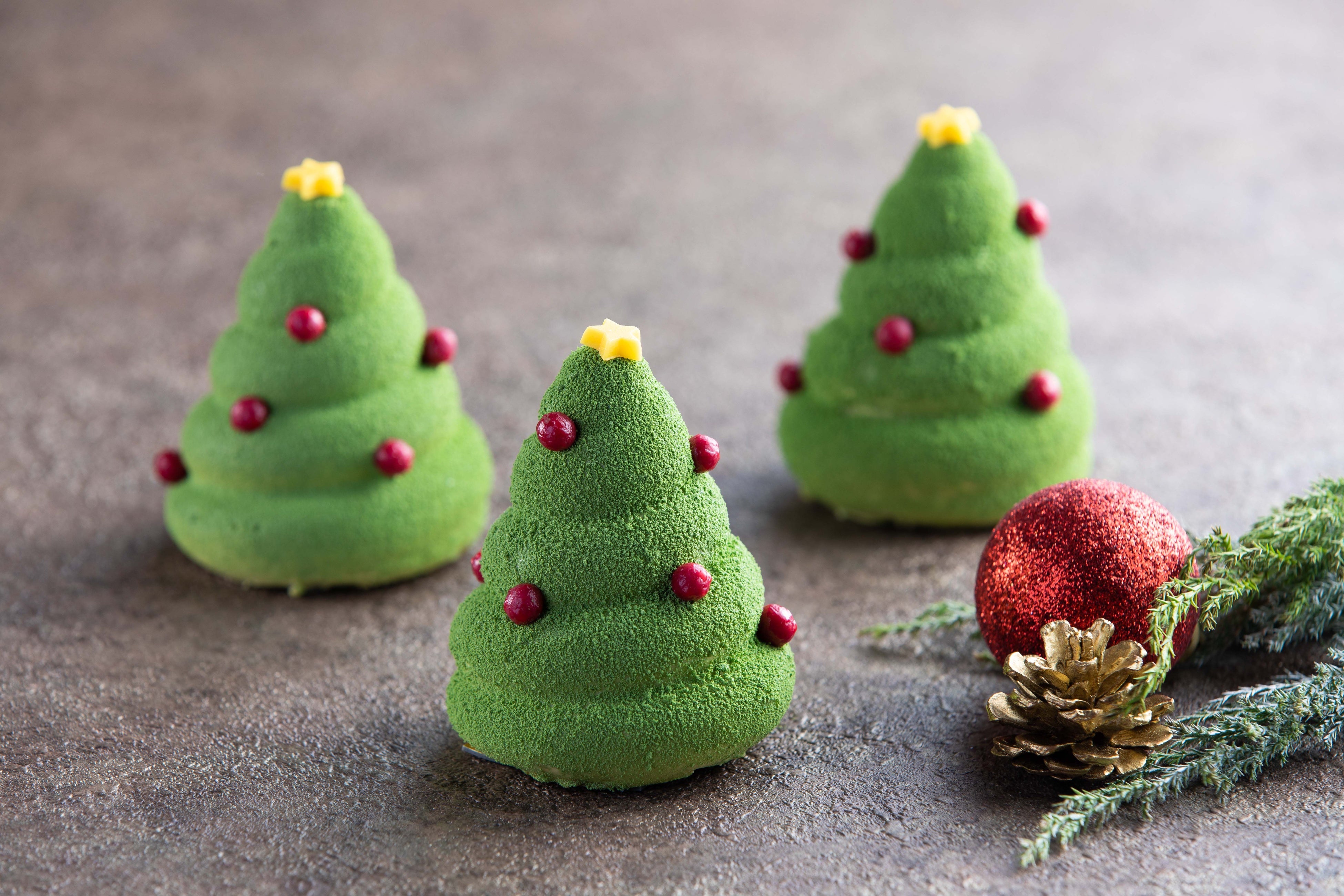 クリスマスツリーケーキ　イメージ