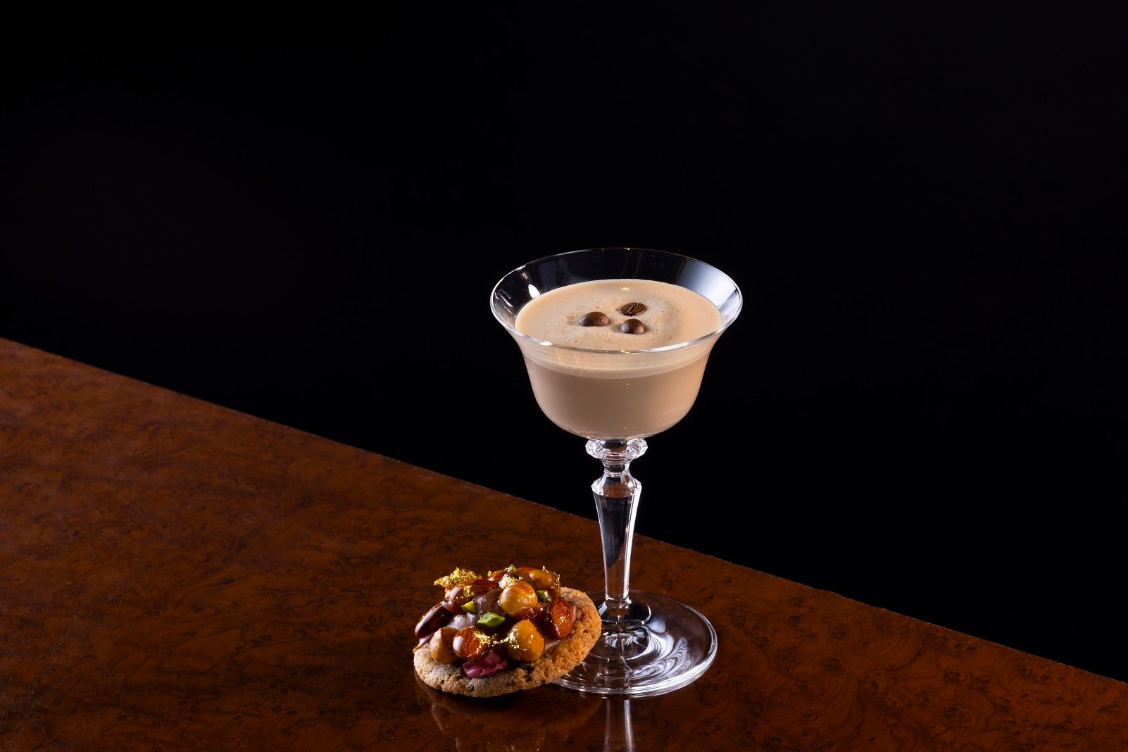 カクテル＆バイツ　イメージ