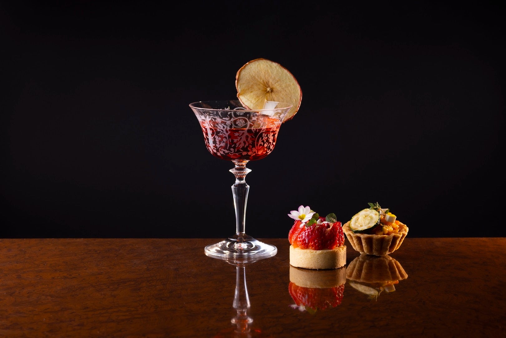 カクテル＆バイツイメージ