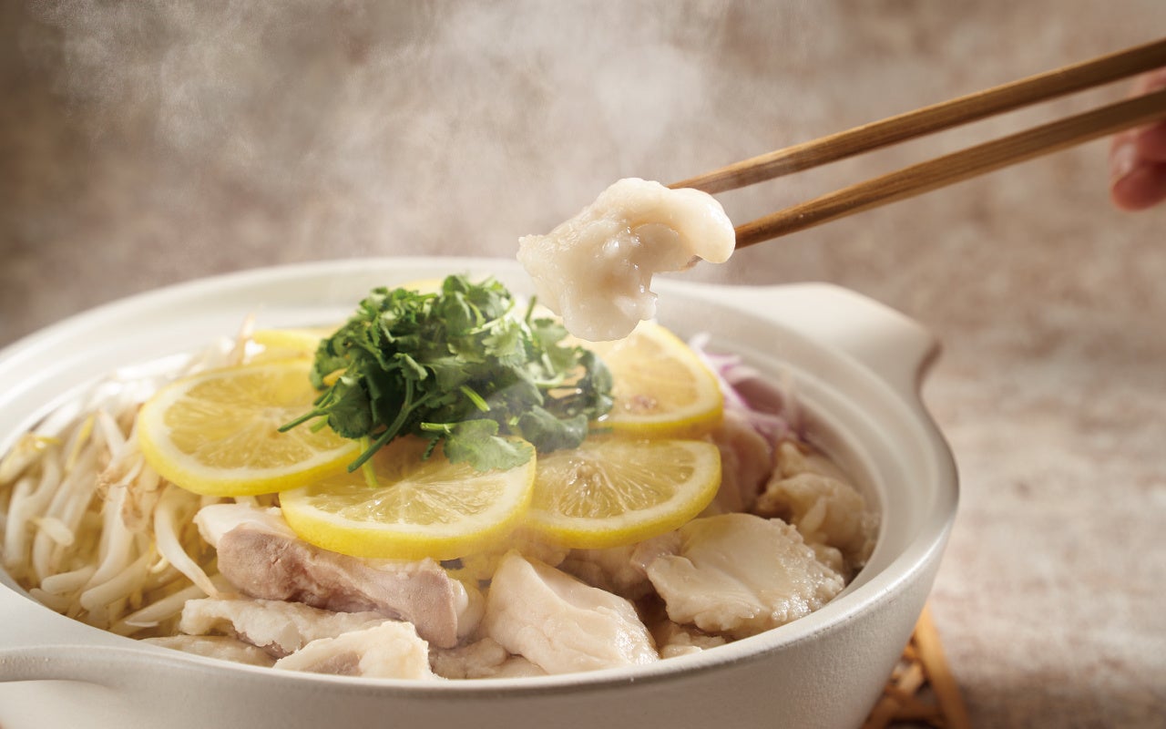 自宅に居ながら アジア2カ国を食べ歩き気分 ベトナム料理 フォー でシメる 進化系お取り寄せ もつ鍋 を 2月21日 月 より全国発売 株式会社アミュゼホールディングスのプレスリリース