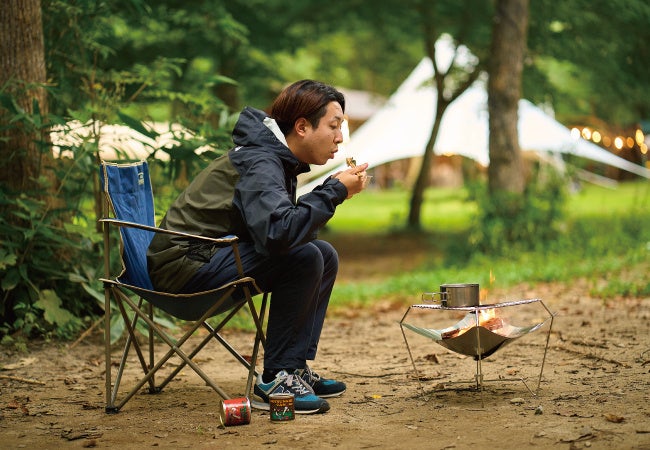 画像：アミュゼHD社員の氏家