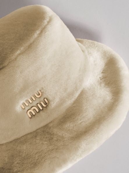 ハット（先行発売） 価格：￥103,400