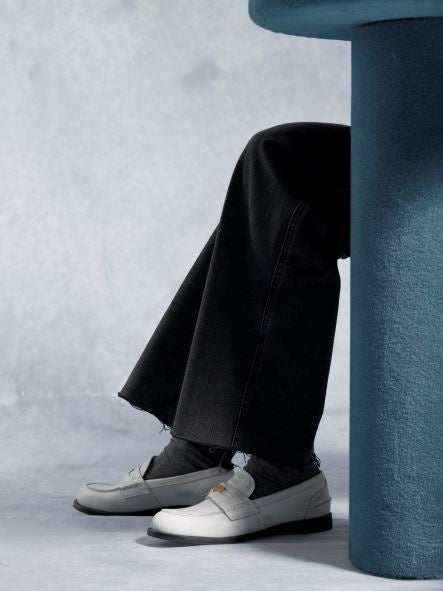 ローファー（先行発売） 価格：￥145,200