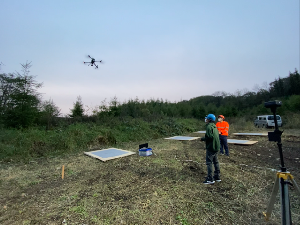 「山岳遭難者探索システム」ドローンとAIで開発、熱画像カメラで夜間も捜索可能に。東北大学と東北ドローンが共同研究。