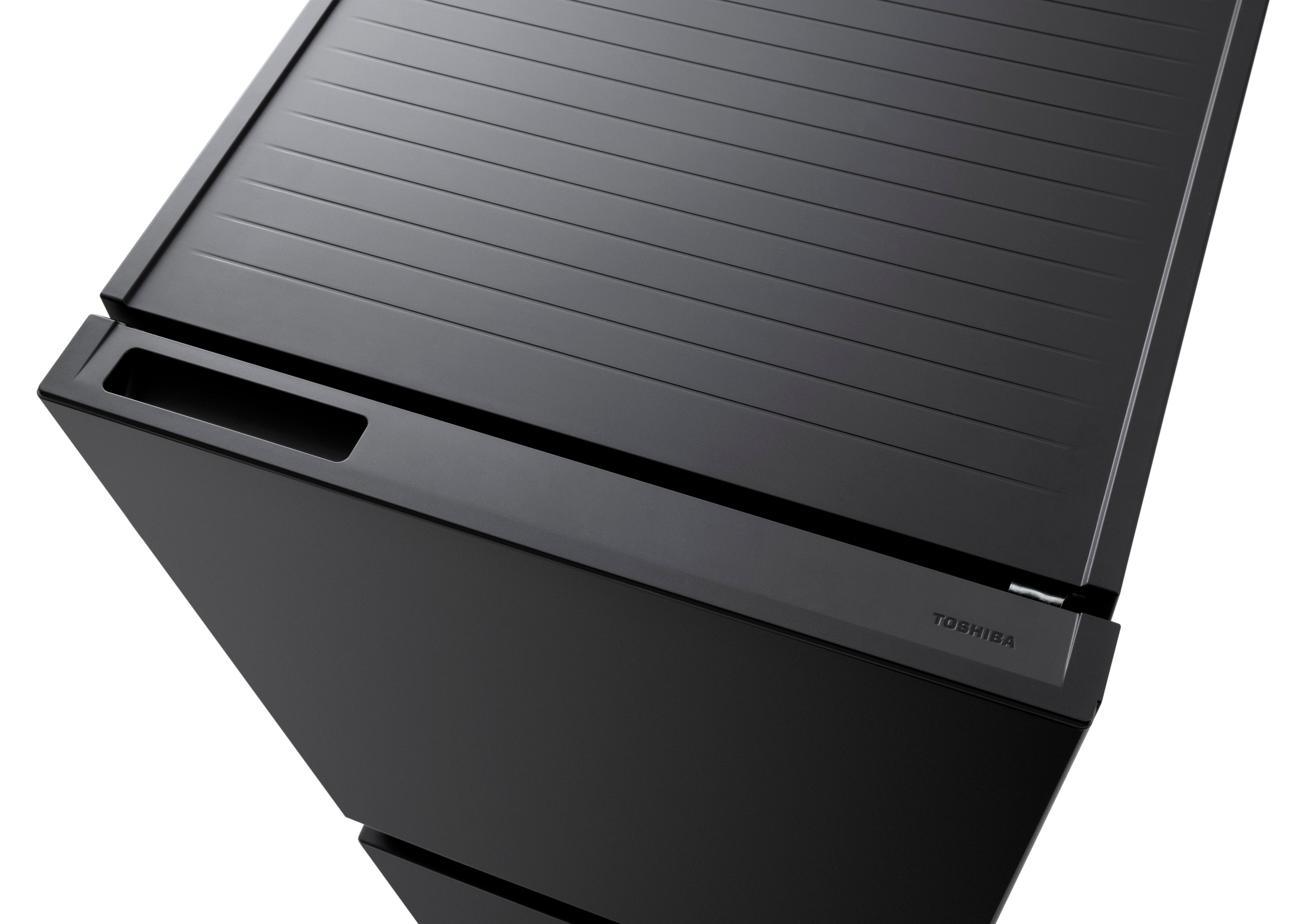 インテリアと調和する上質なデザイン性と収納力を両立した2ドア冷凍