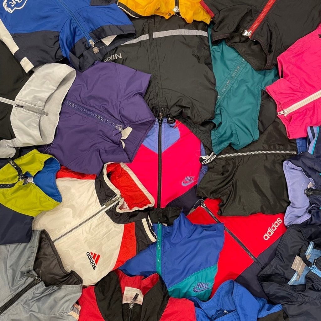 大人気のナイロンジャケット