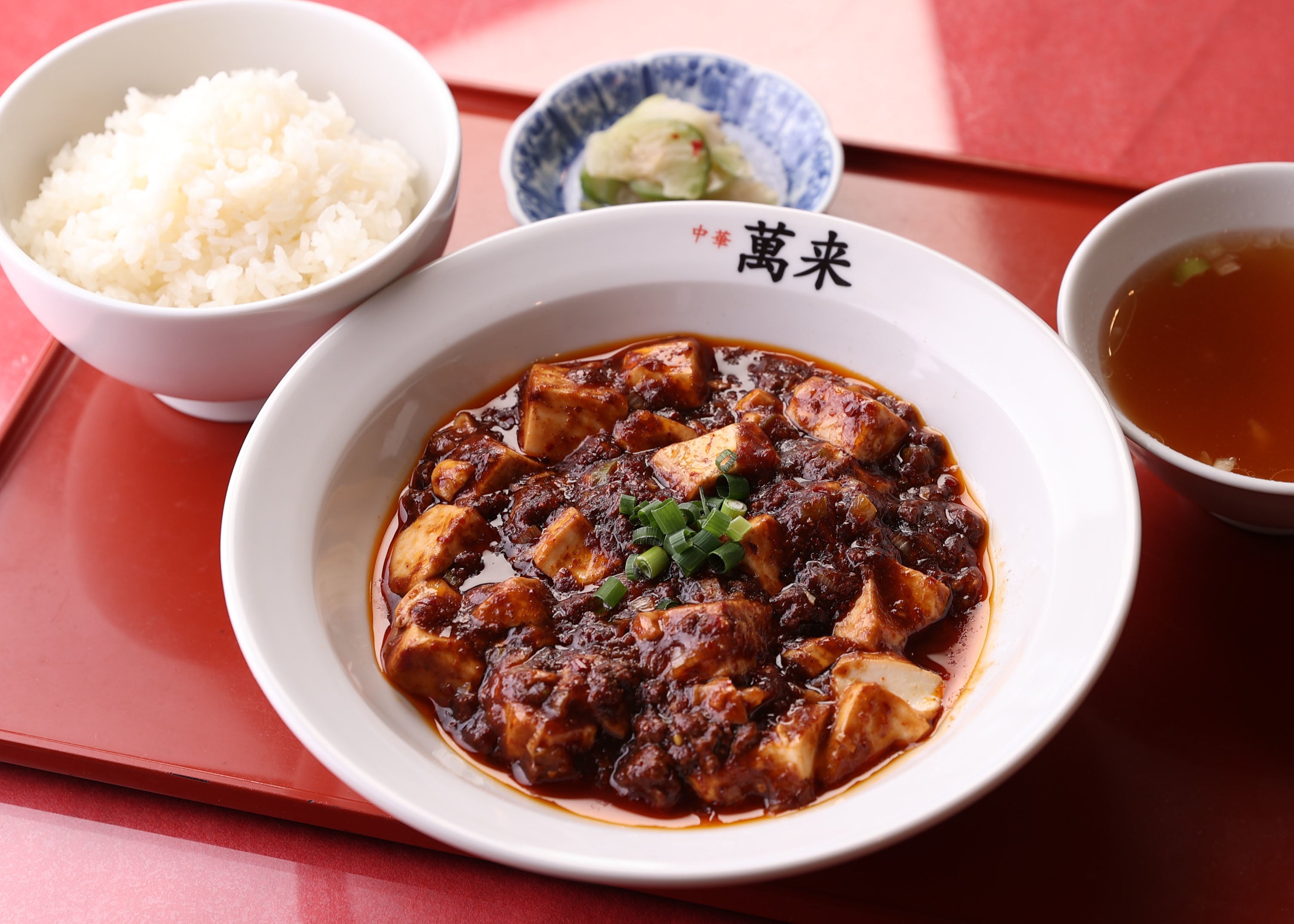 定食メニュー例　四川式麻婆豆腐定食　1,200円