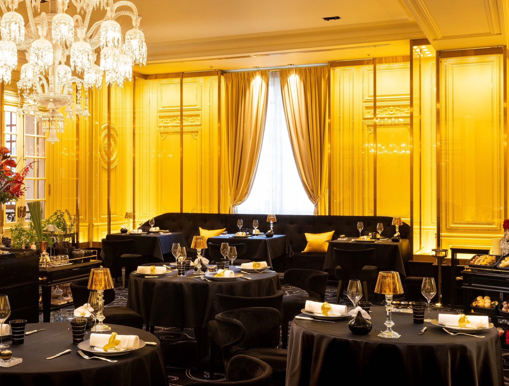 ガストロノミー “ジョエル・ロブション” (恵比寿)