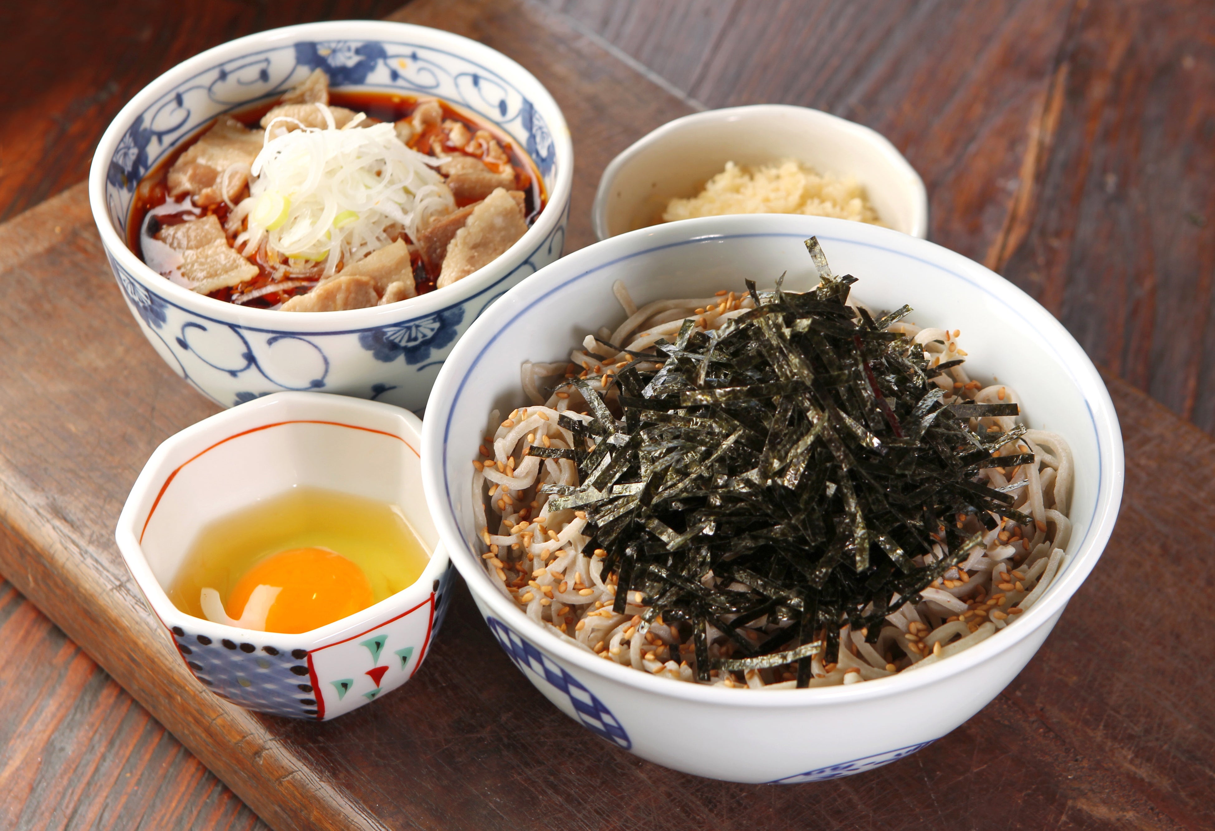 ＜特製つけ蕎麦＞大辛冷やし肉付け