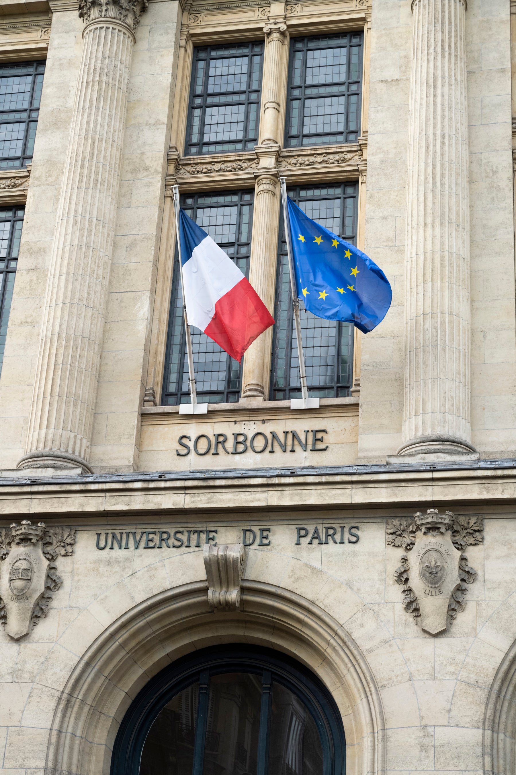 授章式が行われたソルボンヌ大学