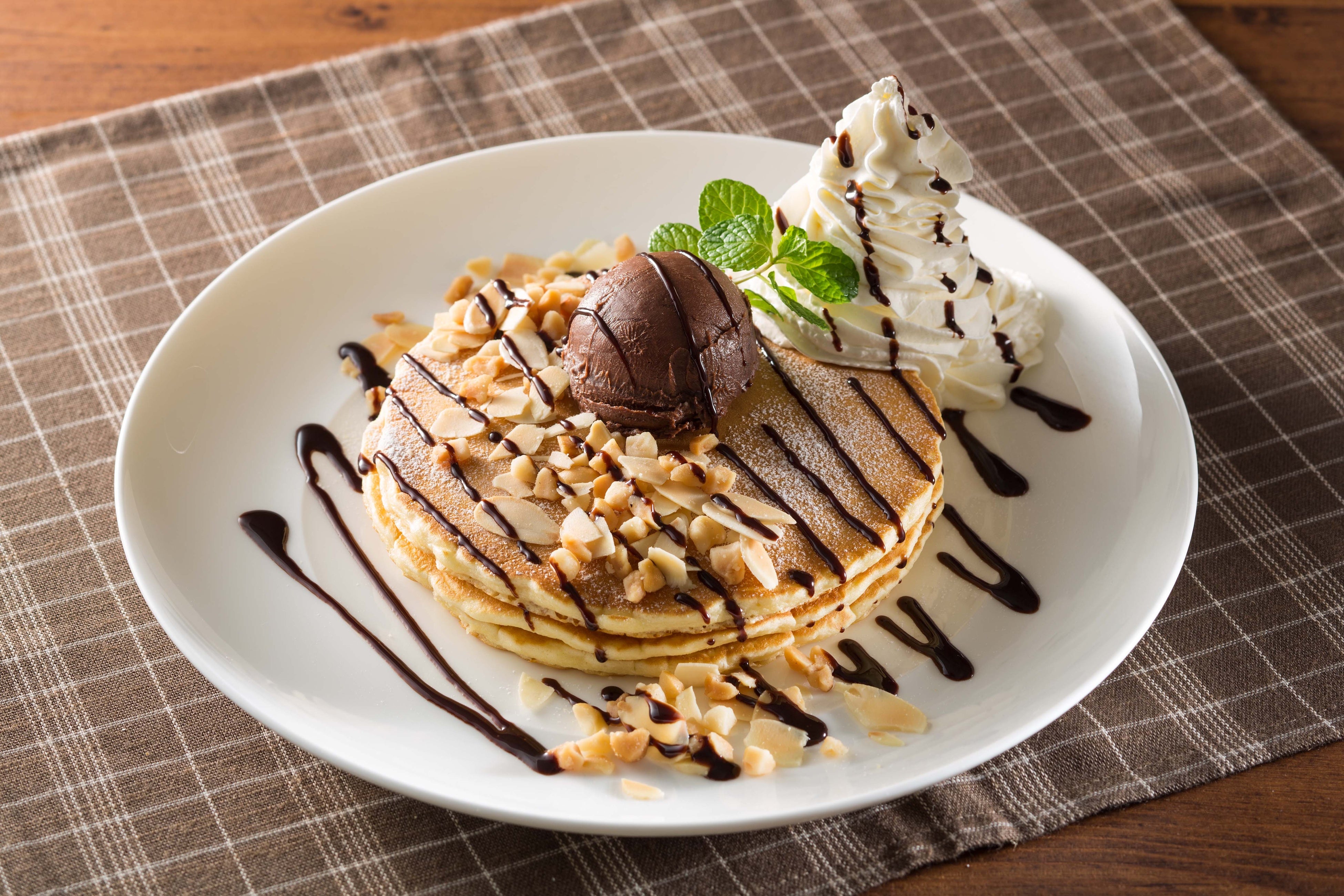 チョコマカダミアナッツパンケーキ