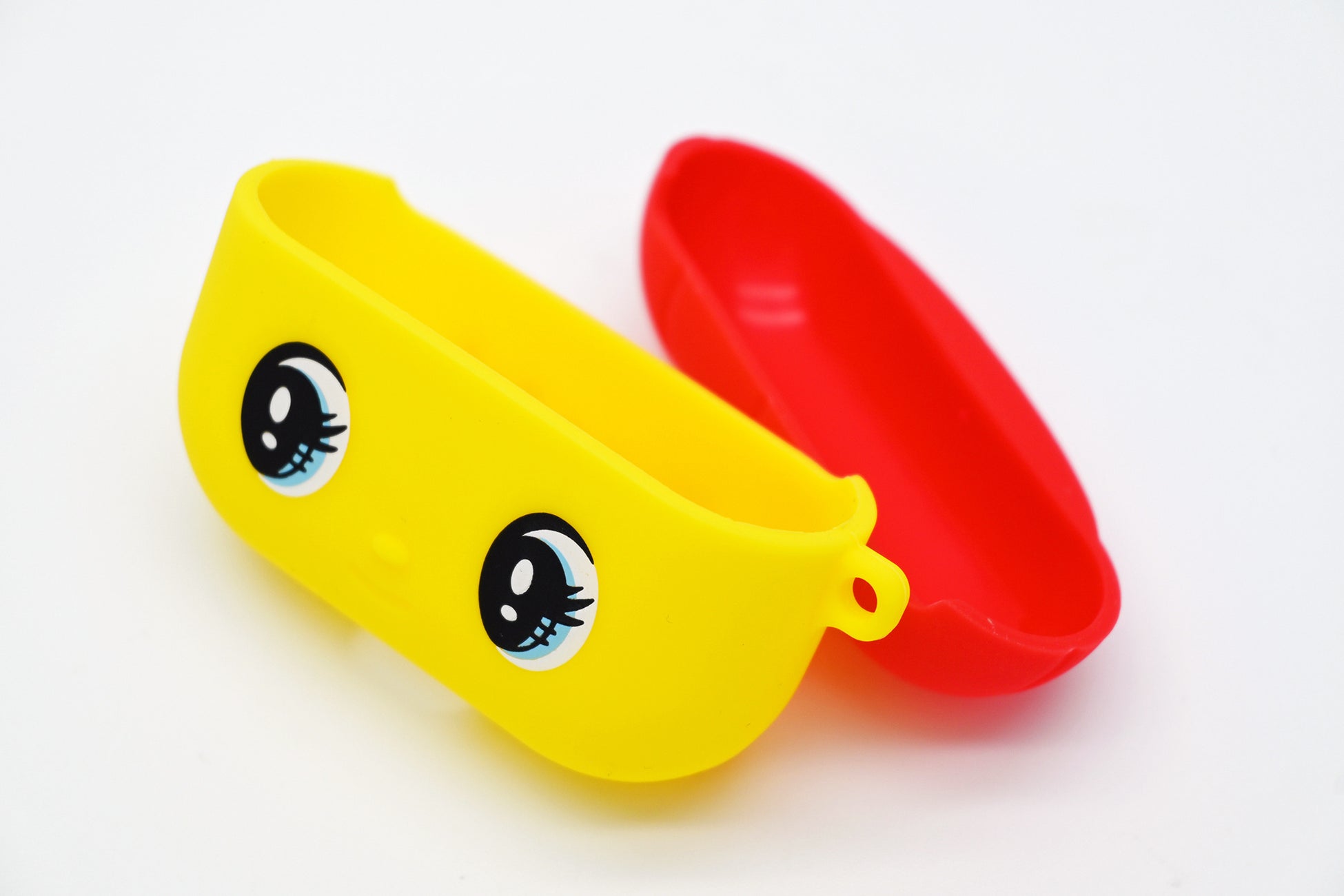 ギャルパワーで社会を変える!「アキナのギャルしか勝たん」から生まれたフエキくんAirPodsケース先行販売 ギャルパワーで社会を変える!「アキナのギャルしか勝たん」から生まれたフエキくんAirPodsケース先行販売