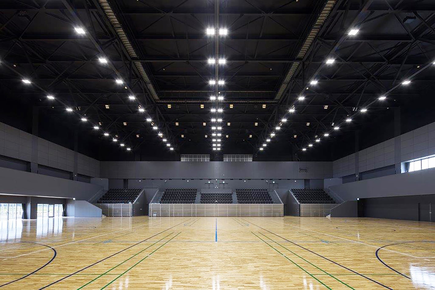 多目的体育館 メインアリーナ
