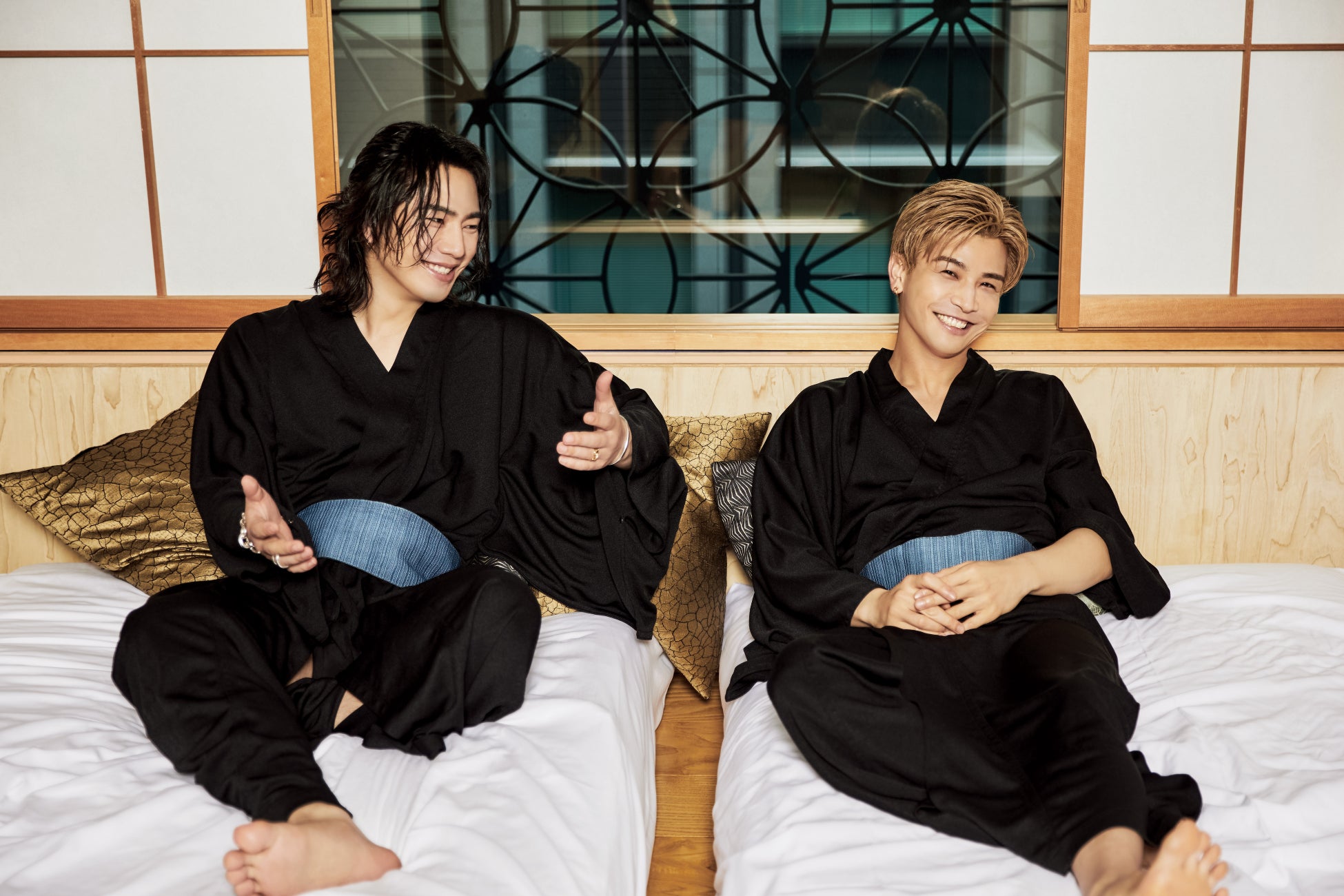別冊付録「ヌメロ・トウキョウ オム 三代目 J SOUL BROTHERS 岩田剛典 & ØMI」より