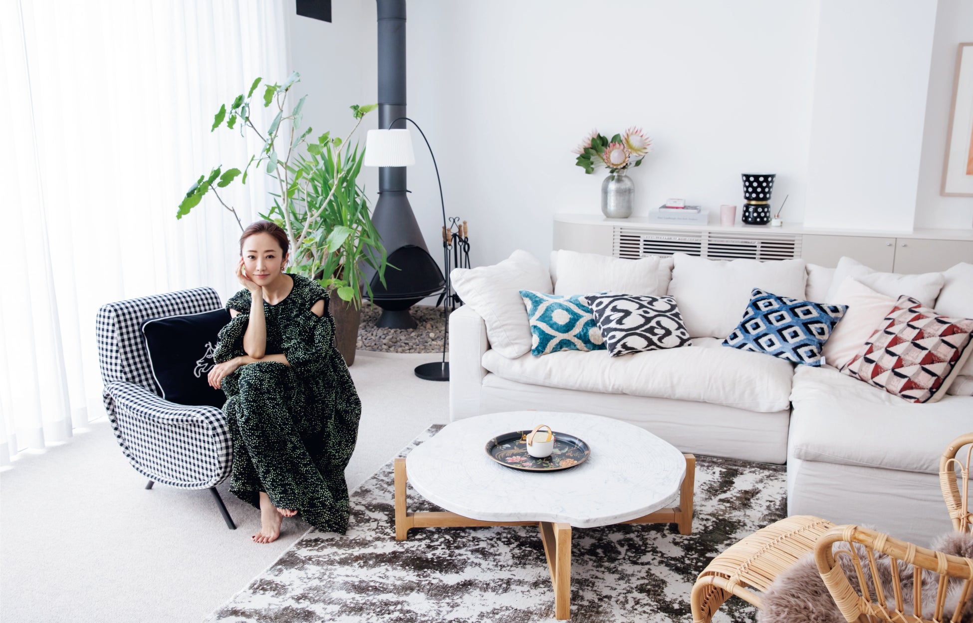 『Numero EXTRA Megumi Kanzaki 神崎恵、美しさの秘密』より