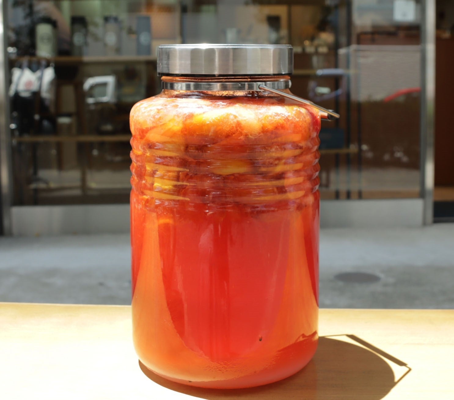 【自家製のすももシロップ】