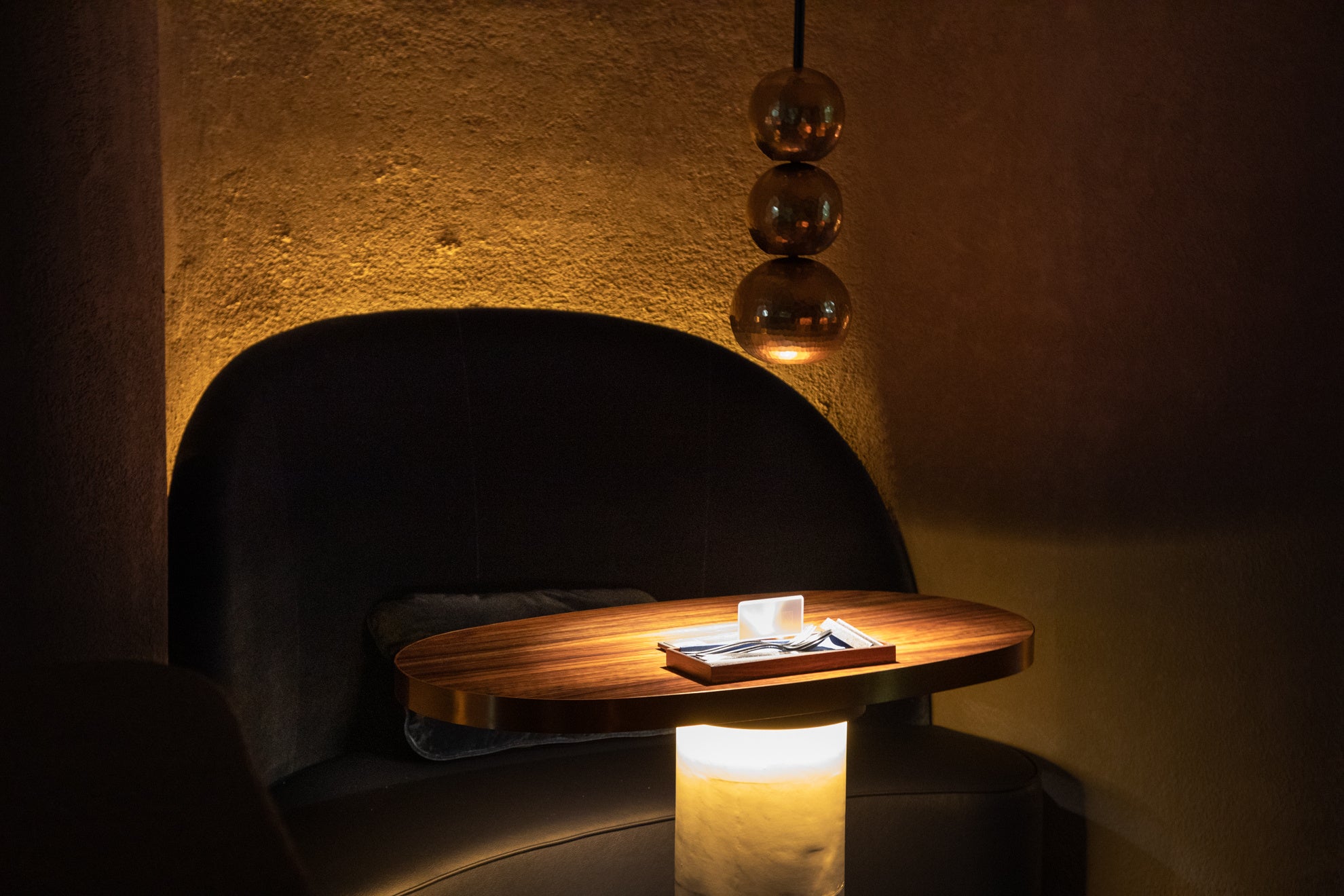 4列目　洞窟ハイバックツーシートソファ