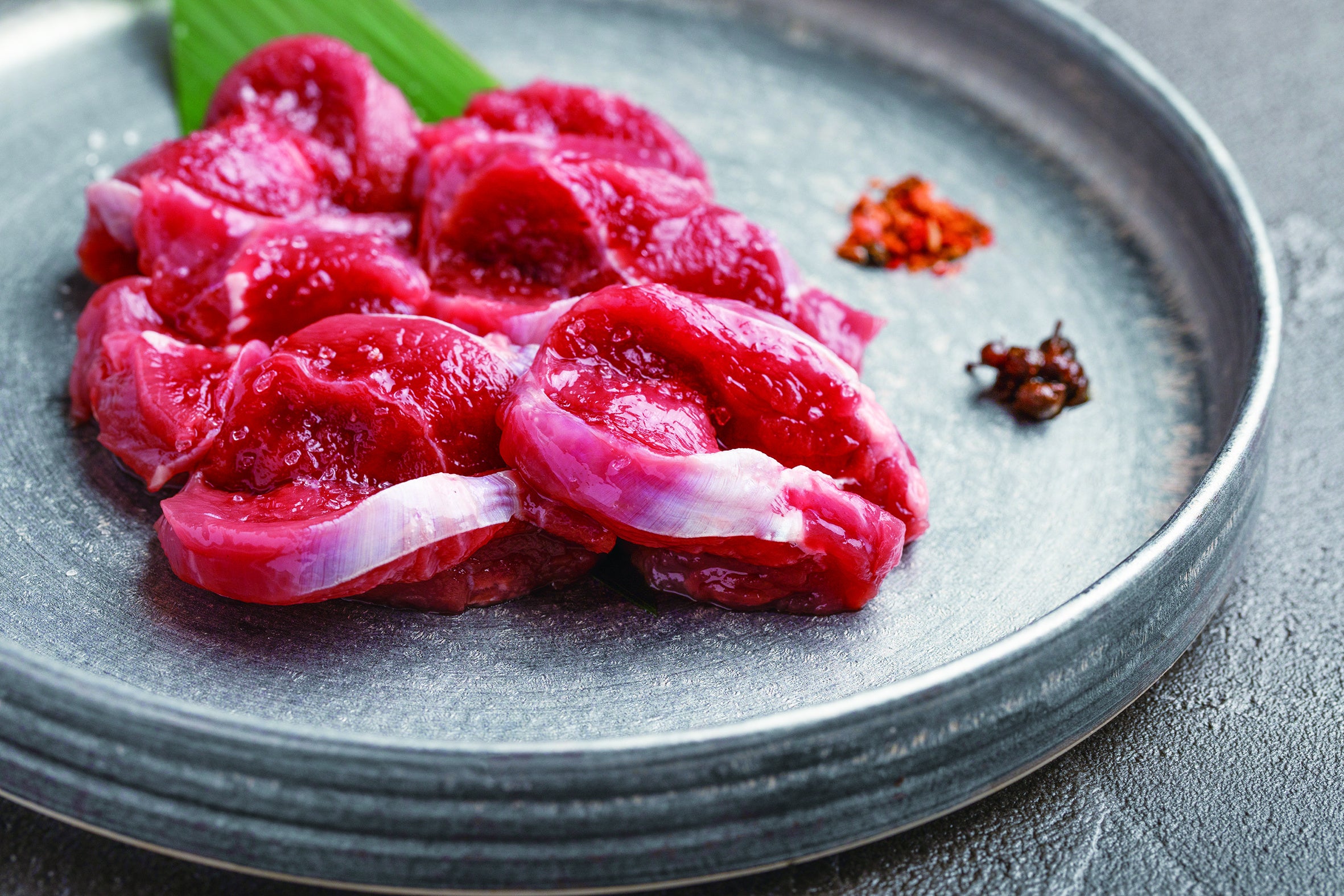 lambneオリジナル部位　外ももはばき