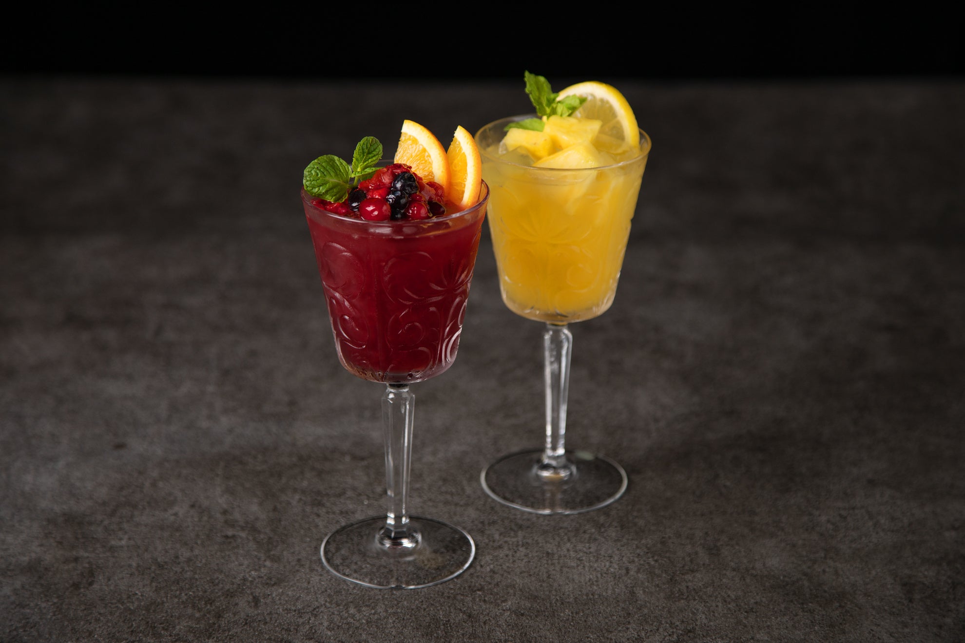 SANGRIA　マンゴーとオレンジのサングリアレッド　／　780円（税抜）