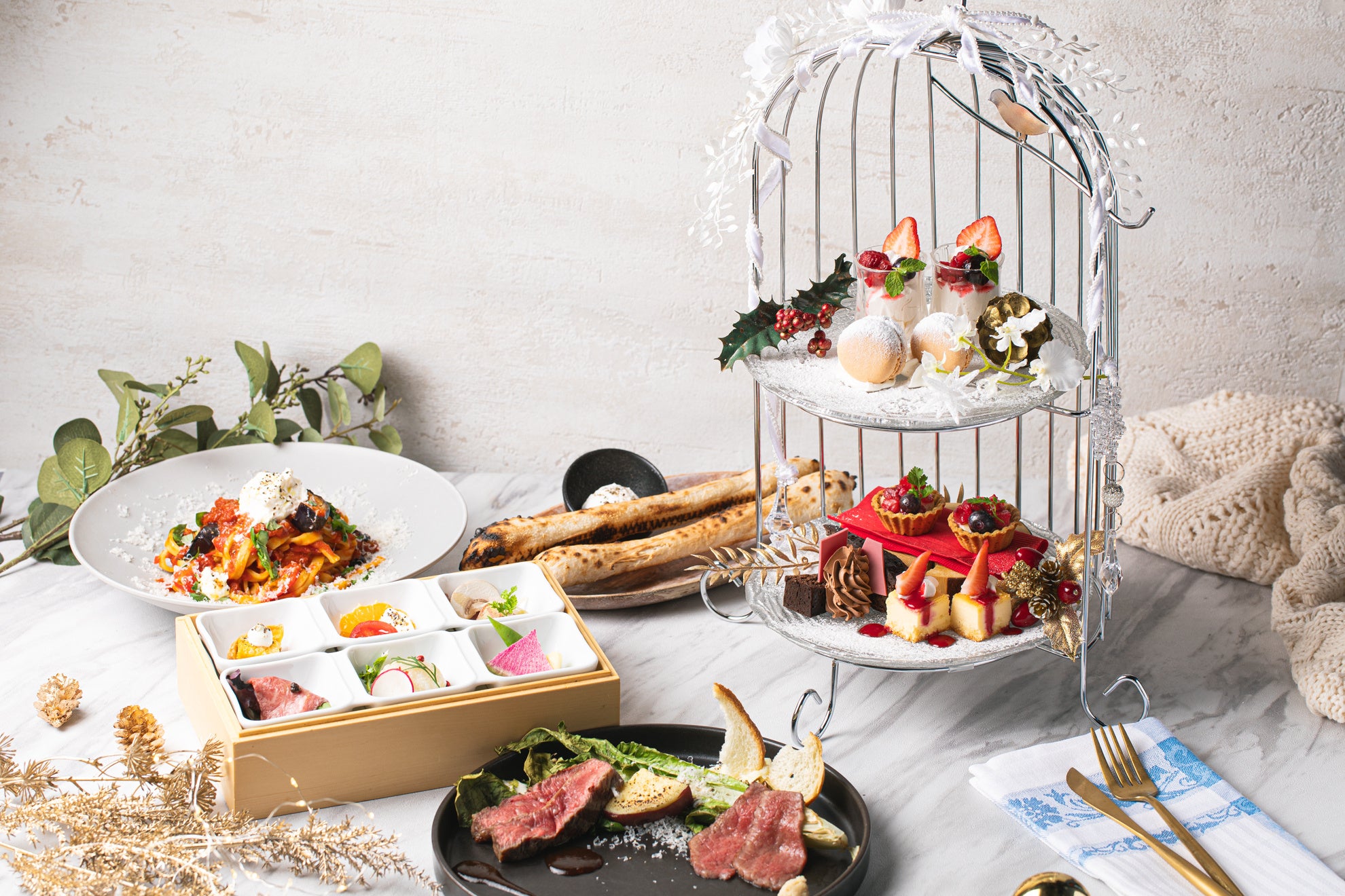 鳥籠２段ドルチェスタンド付き　ランチ　2980円（税抜）