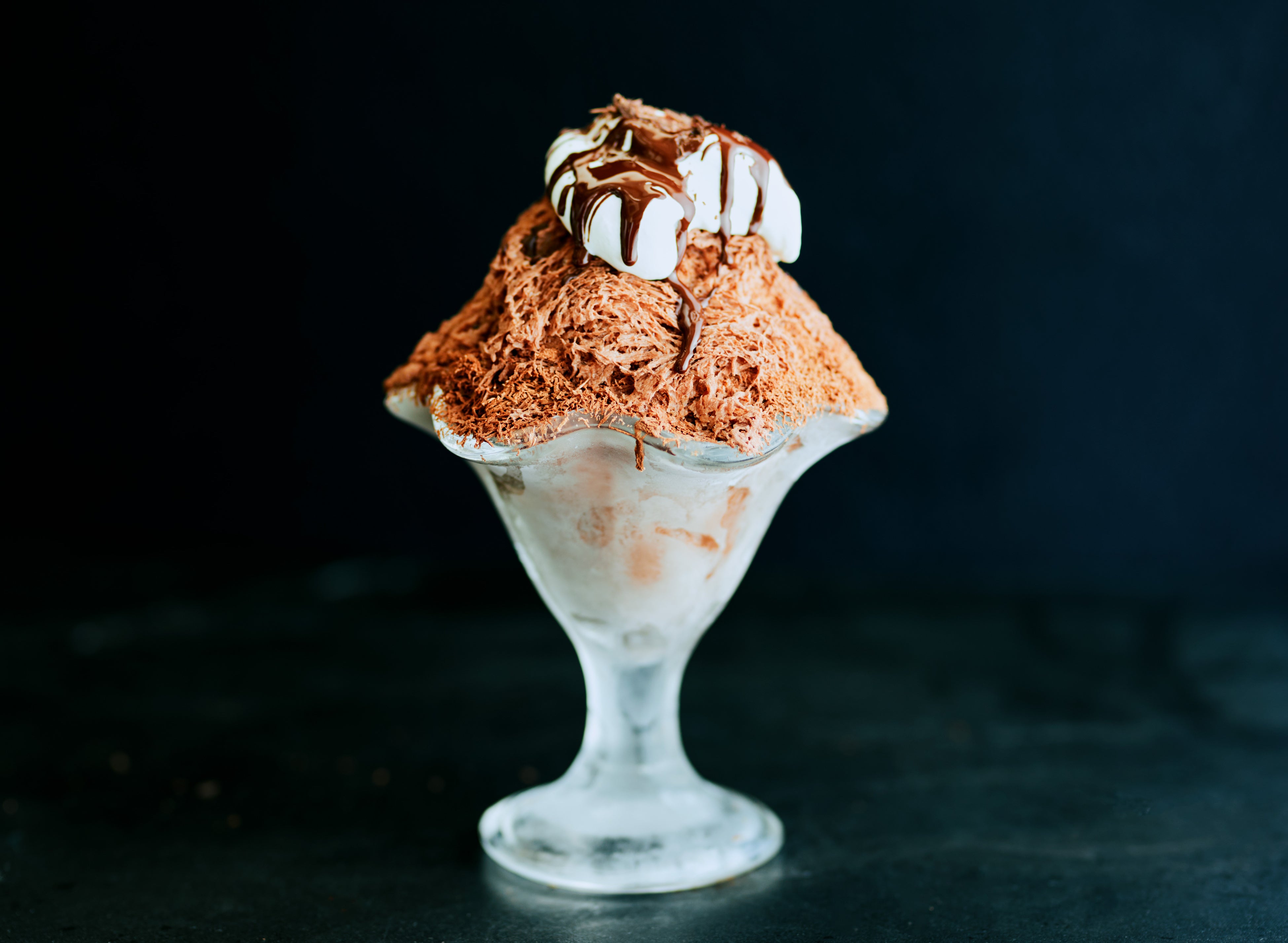 夏を爽やかに楽しむ ”ひんやりチョコスイーツ” 新体験のカカオかき氷と