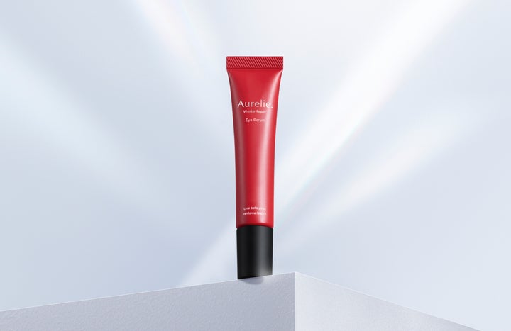 大人の肌こそ目もとケア。目もとの変化に立ち向かう─『オレリー 大人の肌こそ目もとケア。目もとの変化に立ち向かう─『オレリー