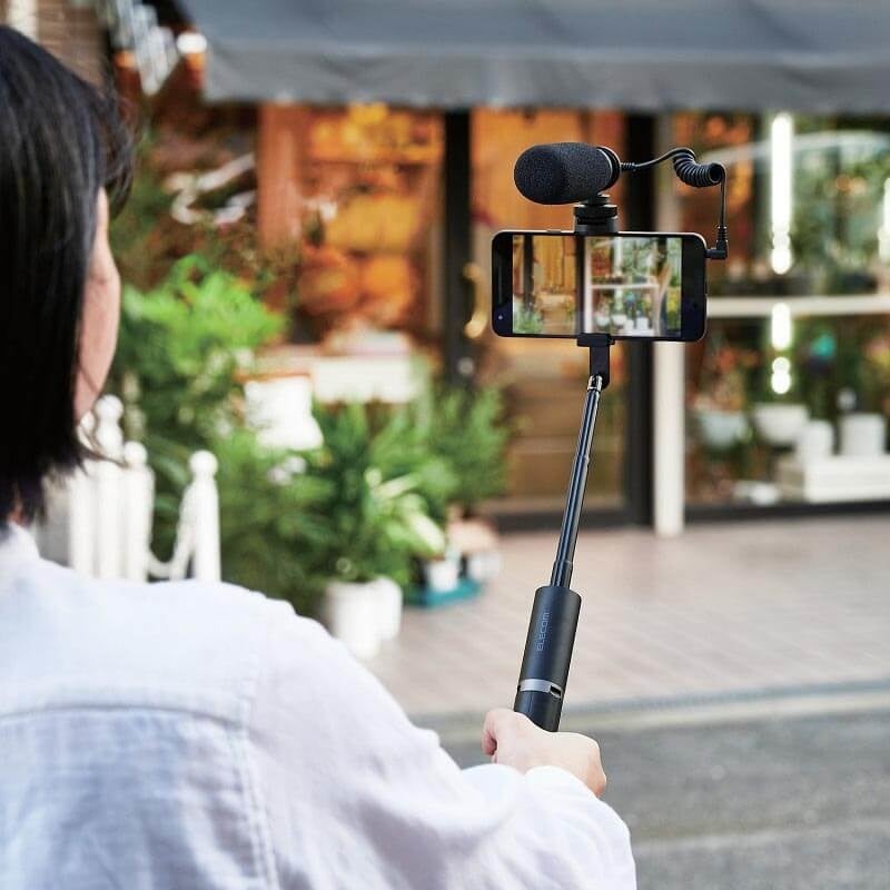 ▲ 屋外での集音に幅広く対応 (写真は使用イメージ)