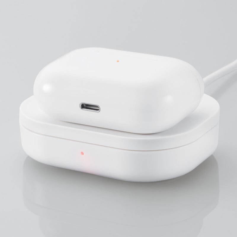 くぼみトレーを使ったAirPodsでの充電イメージ