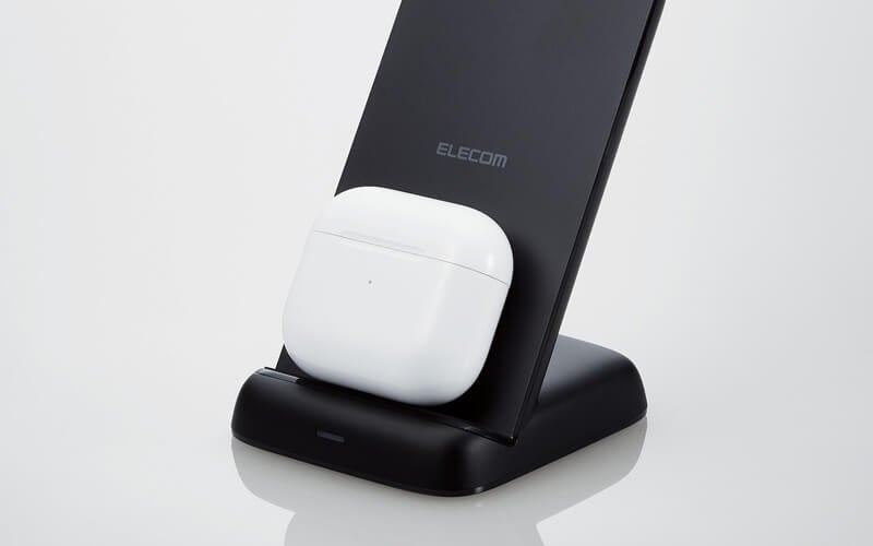 スマートフォンだけでなく AirPodsシリーズの充電が可能