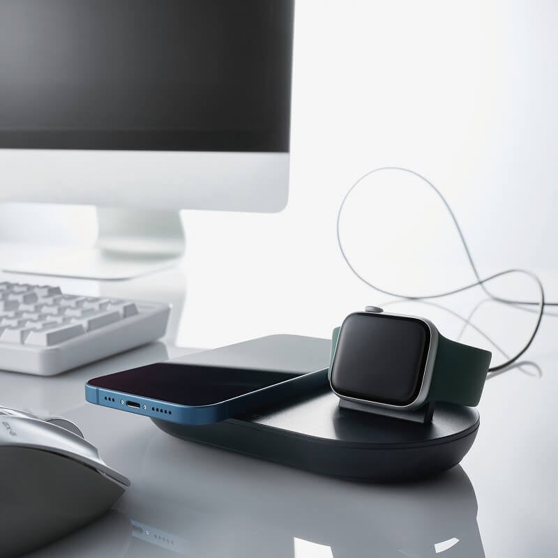 対応するスマートフォンや AirPodsなどの充電が可能(最大5W)